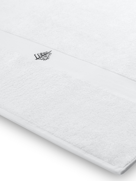 Pool Towel Set Corner